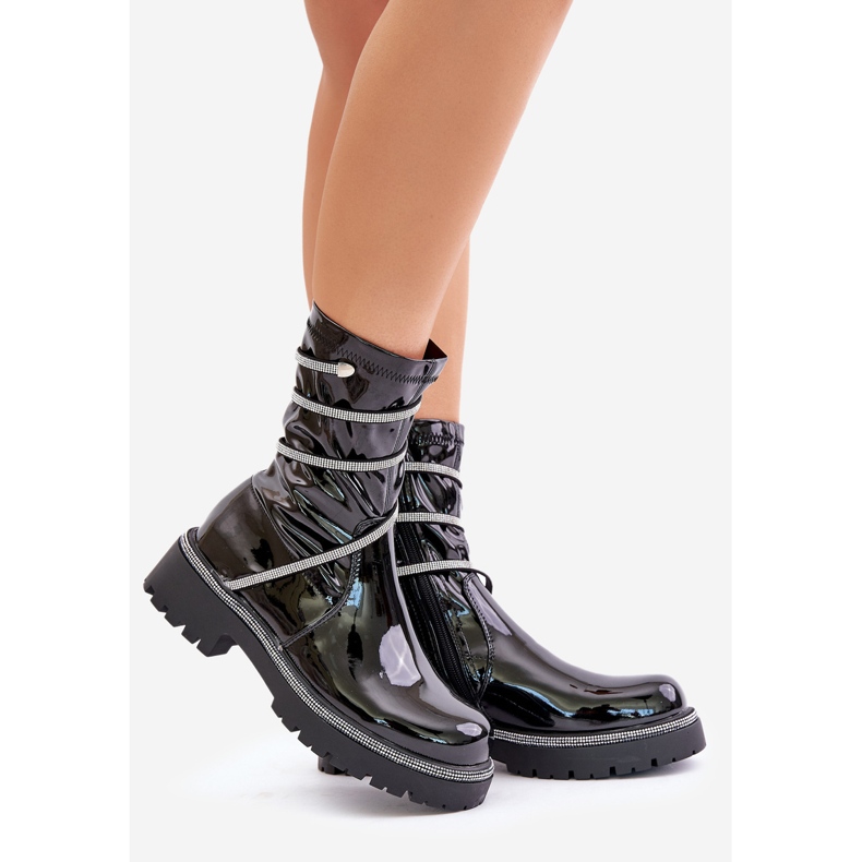 Botins envernizados com decoração preto Kikizelle 1 Botins envernizados com decoração preto Kikizelle 1