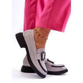Mocassins femininos de couro envernizado Vinceza, cinza 5