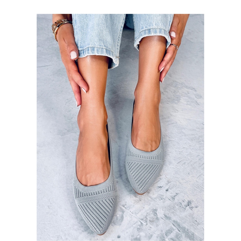 Sapatilhas de tecido cinza 1