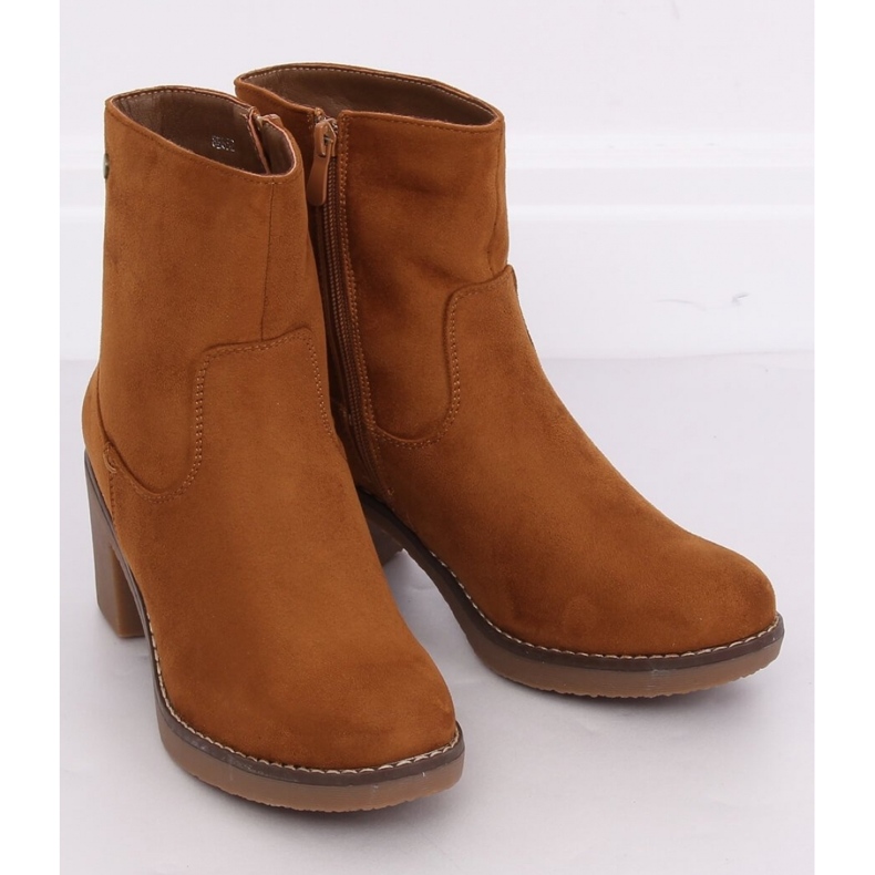 Botas camelo com salto alto de borracha marrom 1