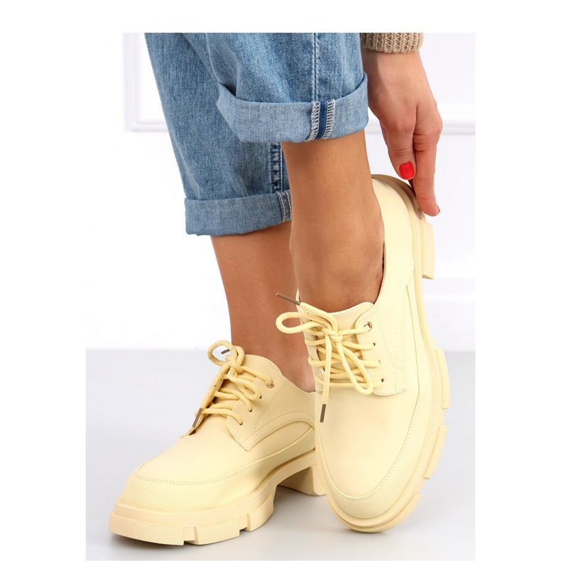 Mocassins amarelos com sola alta Unna - Inello 2 Mocassins amarelos com sola alta Unna - Inello 2