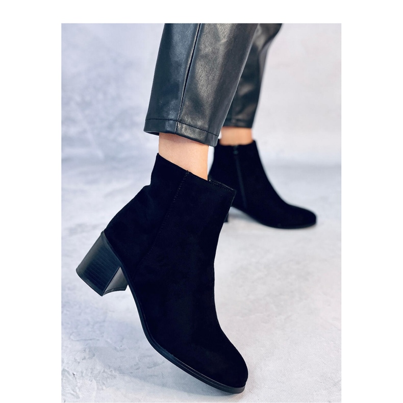 Botins clássicos de salto alto Annie Black - Inello preto 2