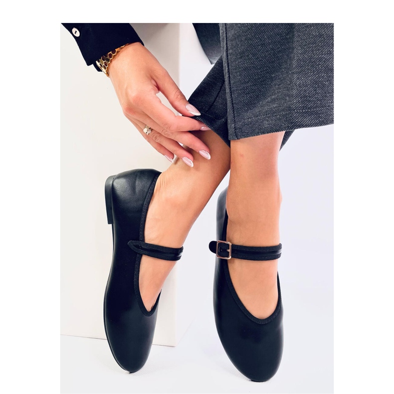 Sapatilhas com alça preta preto 1