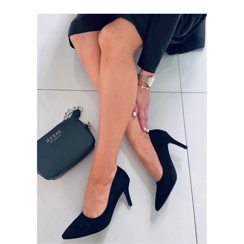 Salto alto clássico feminino Eurielle Preto - Inello 1