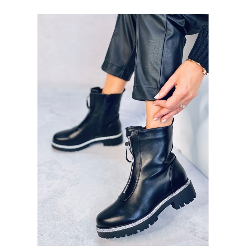 Teah Botins pretos com zircônias cúbicas - Inello 2