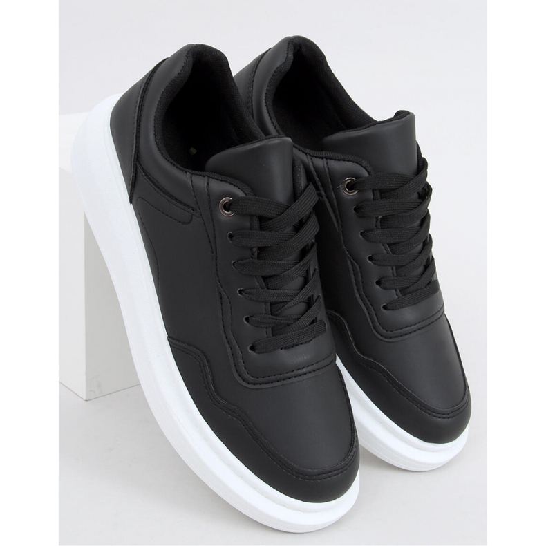 Calçado desportivo feminino Dora Black - Inello preto 1