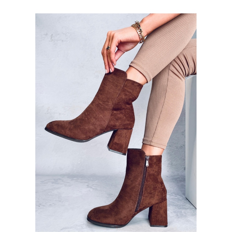 Weish Brown Botins lisos de salto alto - Inello marrom 2