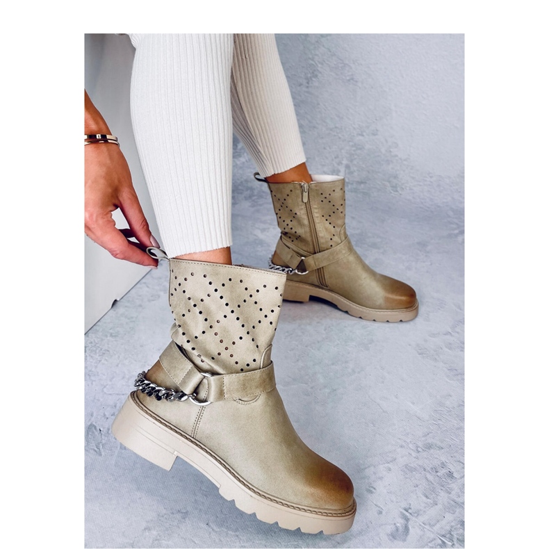 Issey Botins com aberturas verdes - Inello 1