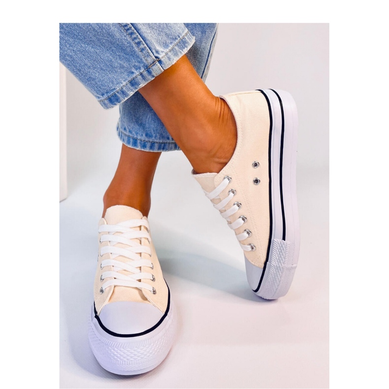 Tênis clássico feminino Fargis Bege - Inello 1