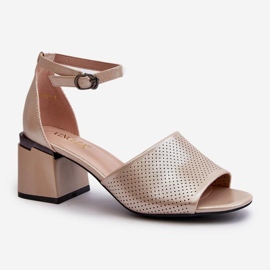 Step in style Sandálias Modelo Horissa 62114 Dourada - Entre na moda amarelo 2