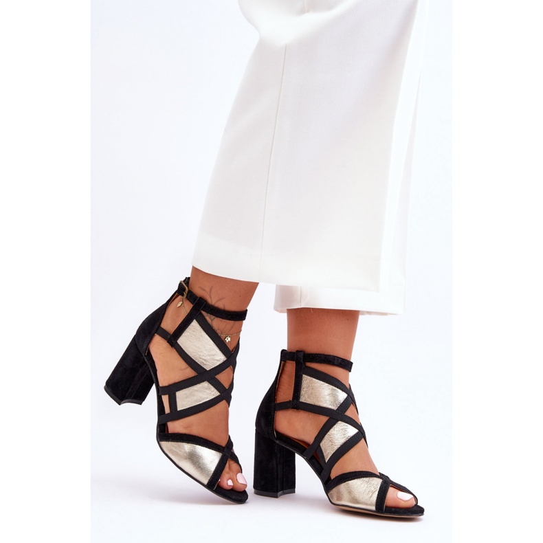 Step in style Sandálias Modelo Maciejka 05181-25 Dourada/Preta - Entre com estilo amarelo 1 Step in style Sandálias Modelo Maciejka 05181-25 Dourada/Preta - Entre com estilo amarelo 1