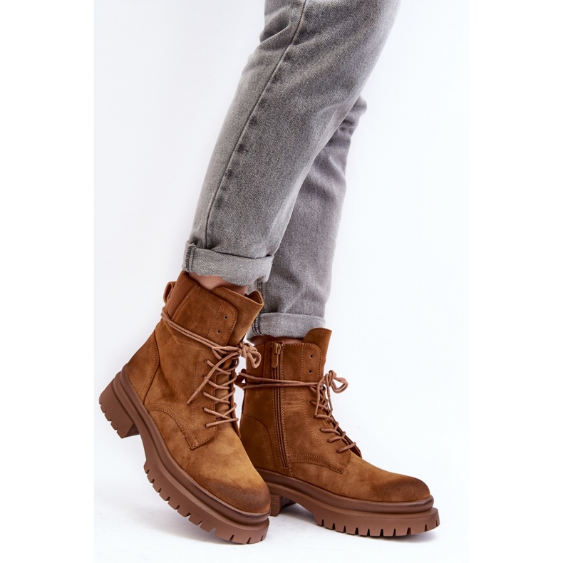 Botins femininos marrons com sola grossa marrom 1