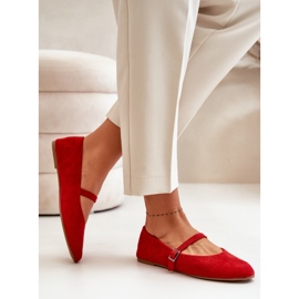 Sapatilhas femininas vermelhas com cinto vermelho 1 Sapatilhas femininas vermelhas com cinto vermelho 1