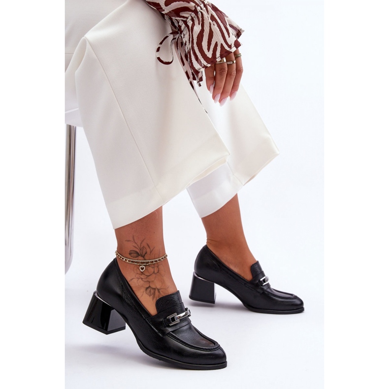 Sapatos de salto alto femininos negros com decoração preto 1