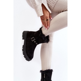 Botas femininas negras com pele preto 2