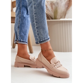 Mocassins femininos com decoração bege 1 Mocassins femininos com decoração bege 1