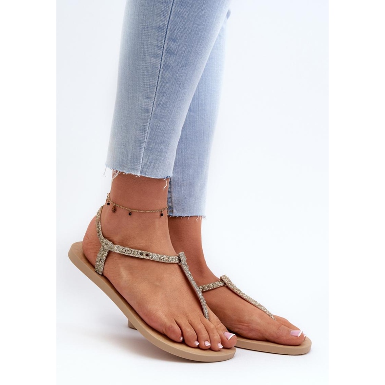 Sandálias femininas com glitter Ipanema Gold dourado 1