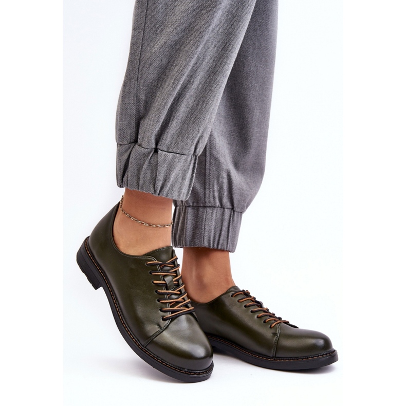 Sapatos verdes femininos com atacadores 1