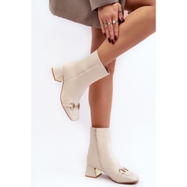 Step in style Botas Modelo Adinah 1063 Bege Claro – Entre com estilo 2