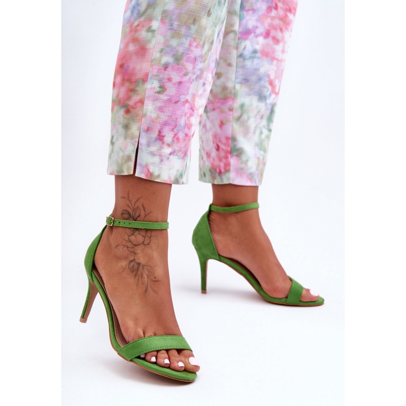 Step in style Sandálias Modelo Tossa LE0102P Verde - Entre com estilo 2