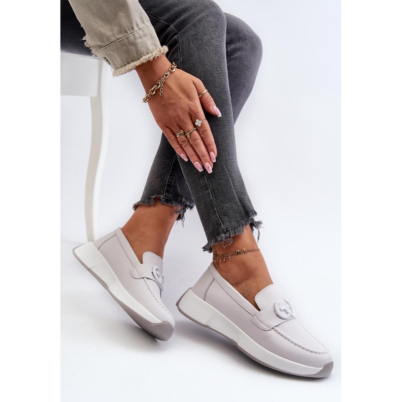 Step in style Mocassins Modelo S.Barski LR490 Cinza Claro - Entre com estilo 1