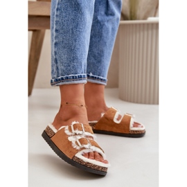 Step in style Chinelos Modelo Ezilena WSL-200 Camel – Entre com estilo castanho 1