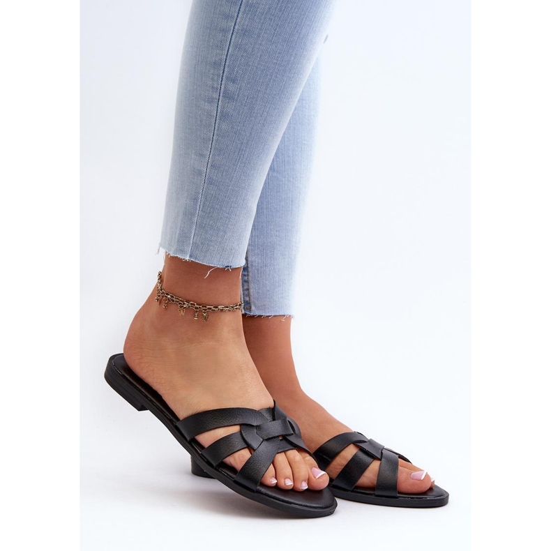Step in style Chinelo Sandália Modelo Rosalini 24SD97-7747 Preta - Entre com estilo preto 1 Step in style Chinelo Sandália Modelo Rosalini 24SD97-7747 Preta - Entre com estilo preto 1