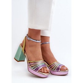 Step in style Sandálias Modelo Da CR920 Multicolor Violeta - Entre com estilo multicolorido 1 Step in style Sandálias Modelo Da CR920 Multicolor Violeta - Entre com estilo multicolorido 1