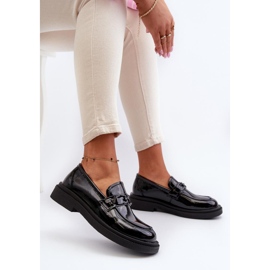 Step in style Mocassins Modelo Keelana 24PB18-6886 Verniz Preto – Entre com estilo 1