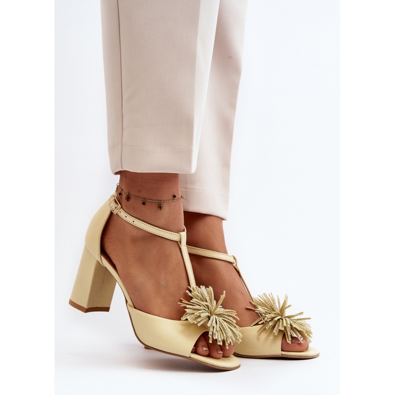 Step in style Sandálias Modelo Laura Messi 2758 Bege - Entre com estilo 1