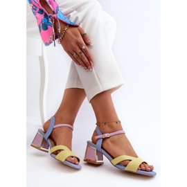 Step in style Sandálias Modelo Da CR482 Amarelas - Entre com estilo amarelo 2 Step in style Sandálias Modelo Da CR482 Amarelas - Entre com estilo amarelo 2