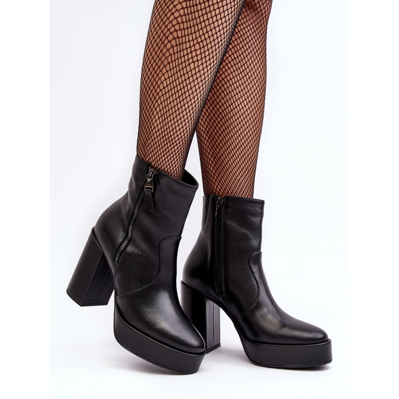 Step in style Botas Modelo Laura Messi 2690/100 Preta - Entre com estilo preto 1