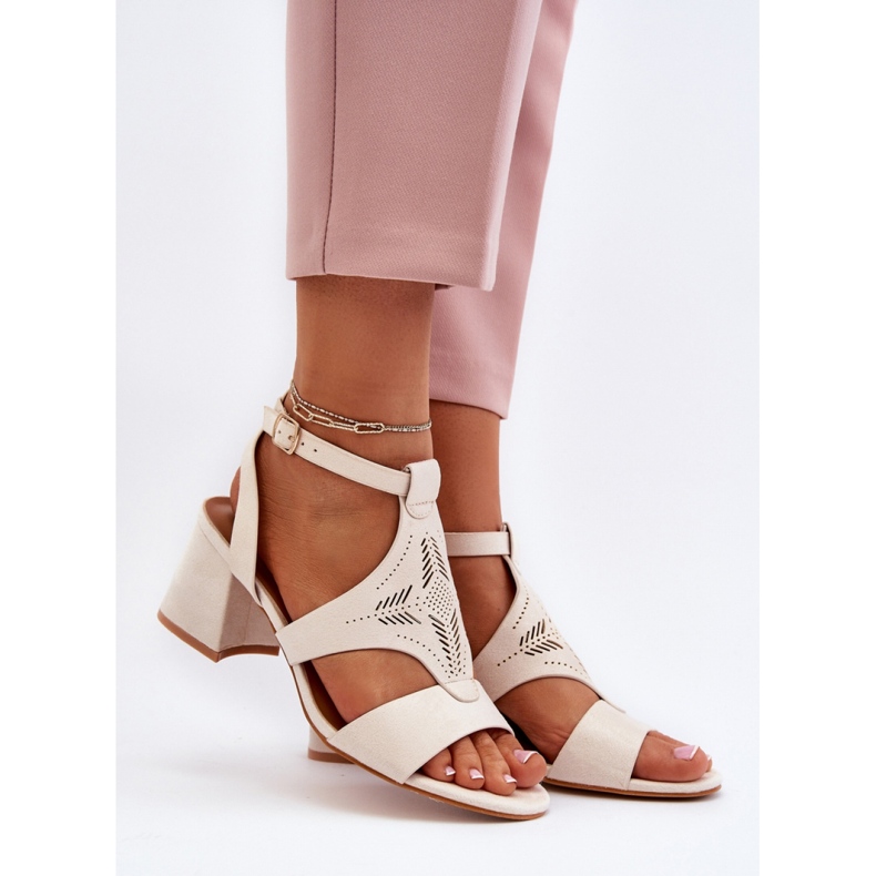 Step in style Sandálias Modelo Eleriva N24-028 Bege - Entre com estilo 1