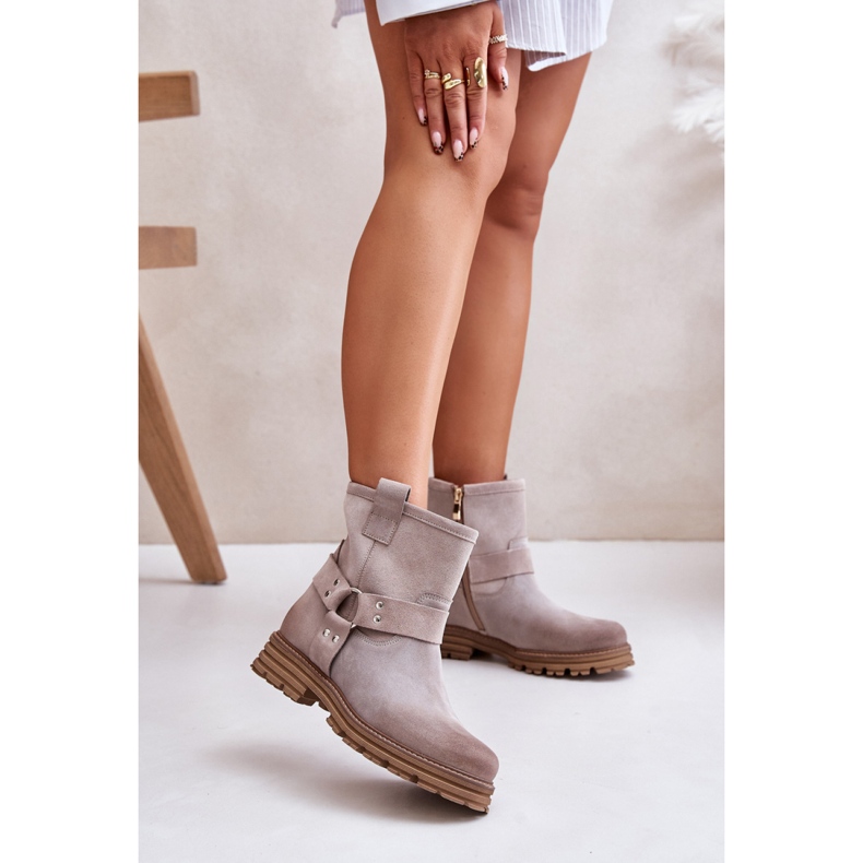 Step in style Botas Modelo Lewski 3610 Cappuccino Camurça - Entre com estilo bege 1 Step in style Botas Modelo Lewski 3610 Cappuccino Camurça - Entre com estilo bege 1