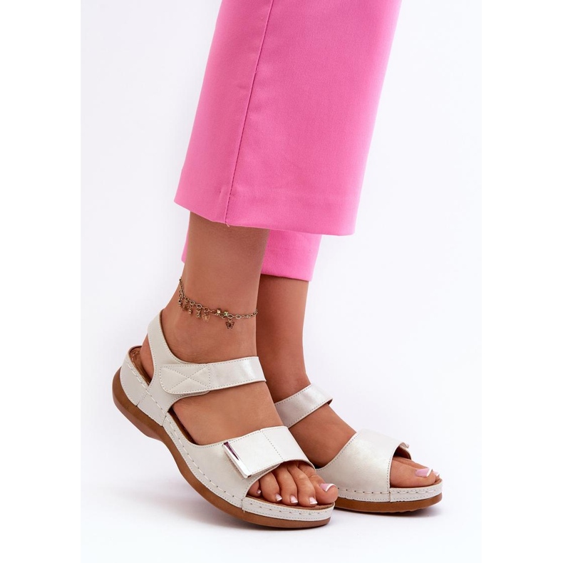 Step in style Sandálias Modelo Iphiope 22SD98-0146 Prata - Entre com estilo cinza 1