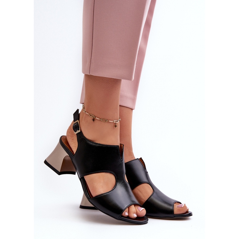 Step in style Sandália Modelo Maciejka 06566-01 Preta - Entre com estilo preto 1