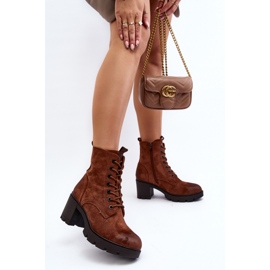 Botins femininos em camurça ecológica marrom 2