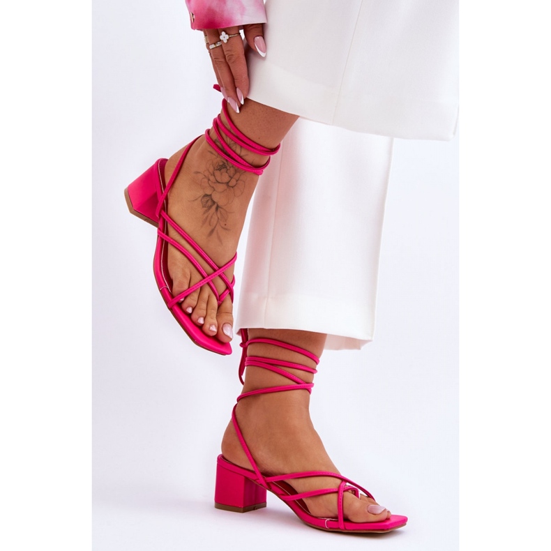 Sandálias Amarradas Rosa Exclusivas 1