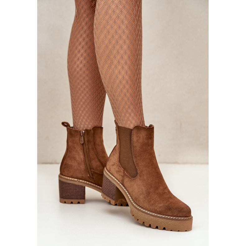 Botins femininos de camurça com salto alto marrom 1