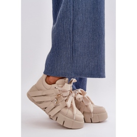 Calçado Esportivo Modelo CheBello Bege 1