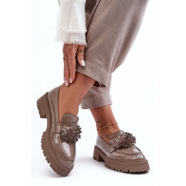 Sapatos femininos com decoração no cinto YL97, bege 1