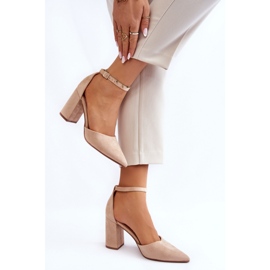 Sapatos femininos em camurça ecológica QA203P, bege 1