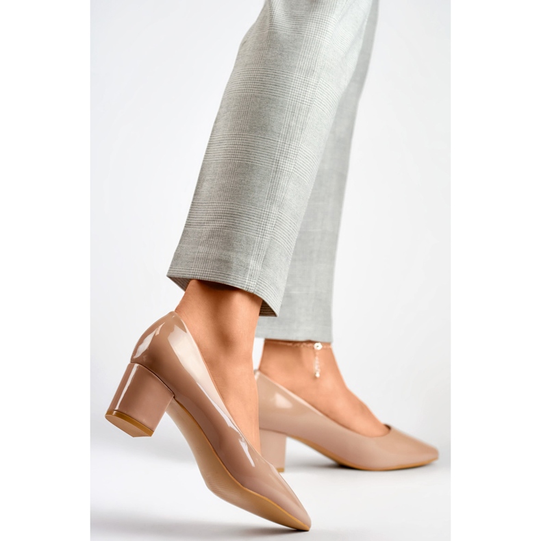 Bombas Modelo CIC-312A Bege - PRIMO 1