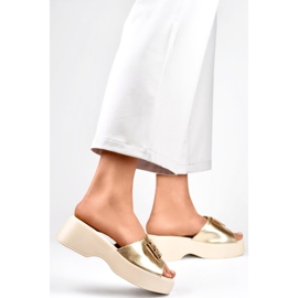 Chinelos femininos com decoração GD-XF1000GO, dourado amarelo 1