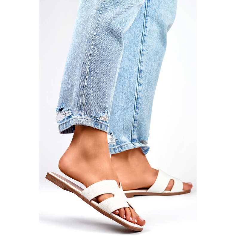 Chinelos Sandália Modelo MTBL06W Branco 1 Chinelos Sandália Modelo MTBL06W Branco 1