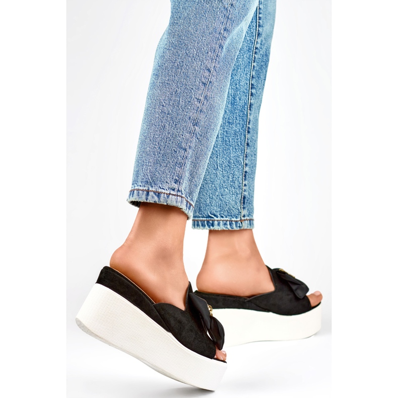 Chinelos femininos pretos 8082B 1