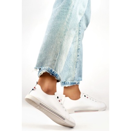 Tênis feminino de couro 24-87967W branco 1