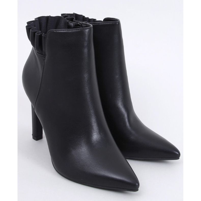 Botins de salto alto Etnea pretos 1