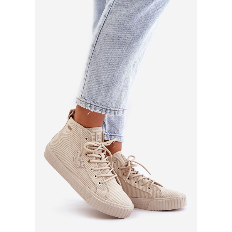 Tênis feminino de veludo cotelê isolado Big Star OO274771 Hi-Poly System bege 1
