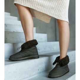 Botas de neve com isolamento verde e punho Caellita preto 1